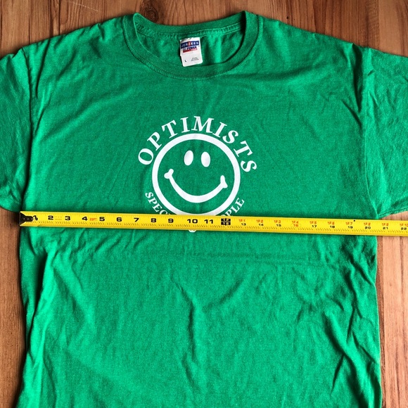 JERZEES Tee Shirt OPTIMISTS SPECIAL PEOPLE Green Large Men’s UNISEX - Picture 6 of 15